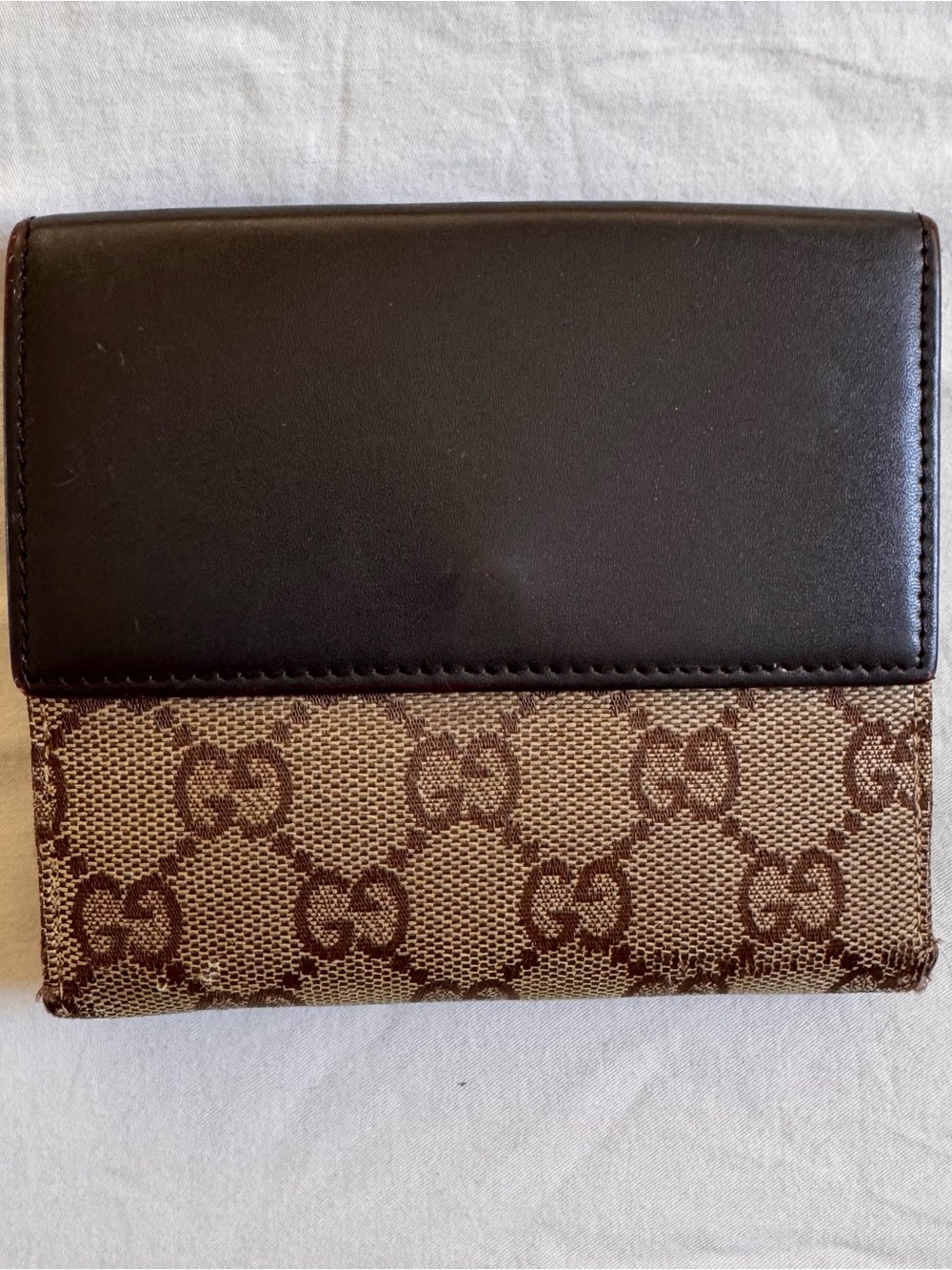 Vintage Gucci monogram brown wallet with leather trim - Picture 2 of 9